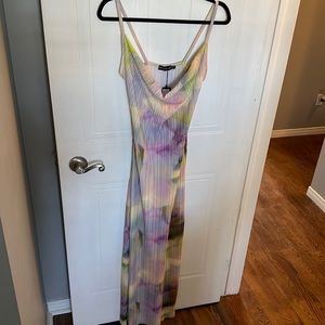 Watercolour Plisse Maxi Dress